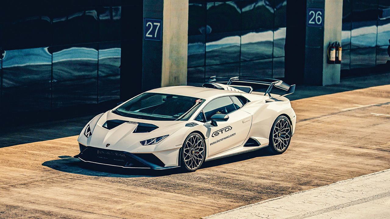 Lamborghini Huracan STO Track Test – Photos