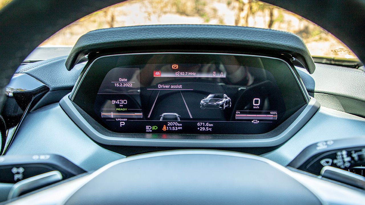 Audi e tron GT Digital Cockpit Display