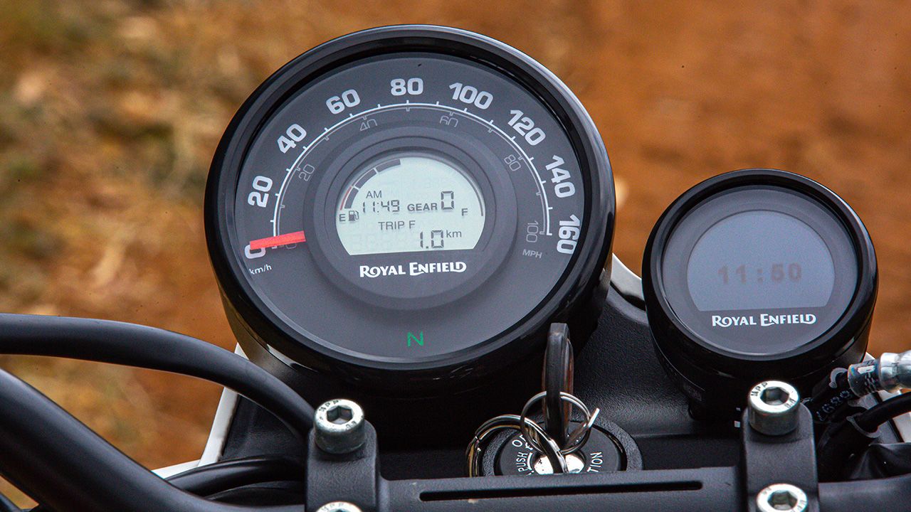 Royal Enfield Scram 411 speedometer tripper