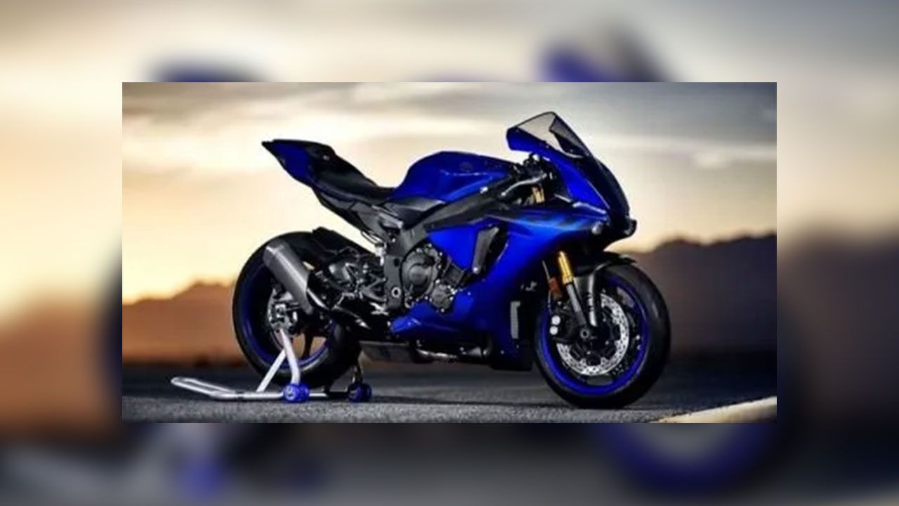 2018 Yamaha R1 Blue 500x261