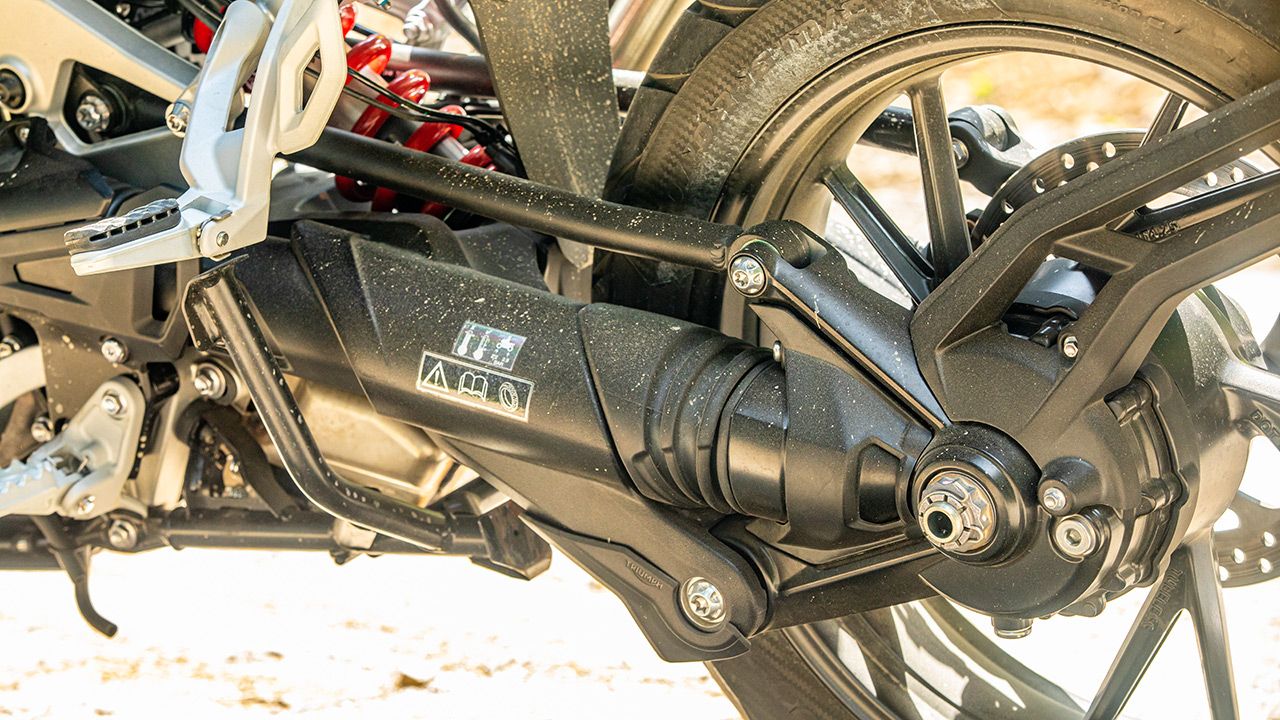 Triumph tiger store shaft drive