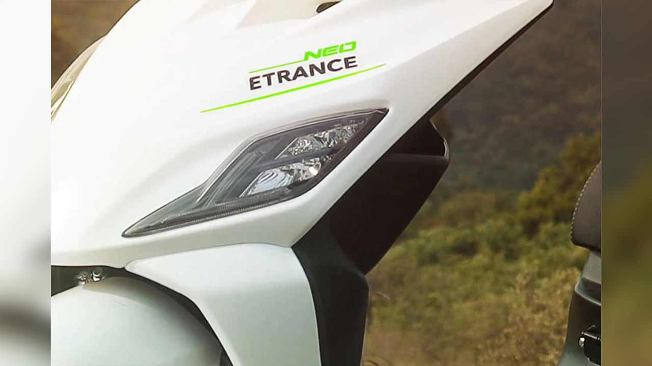 PURE EV ETrance Neo Front Indicator View
