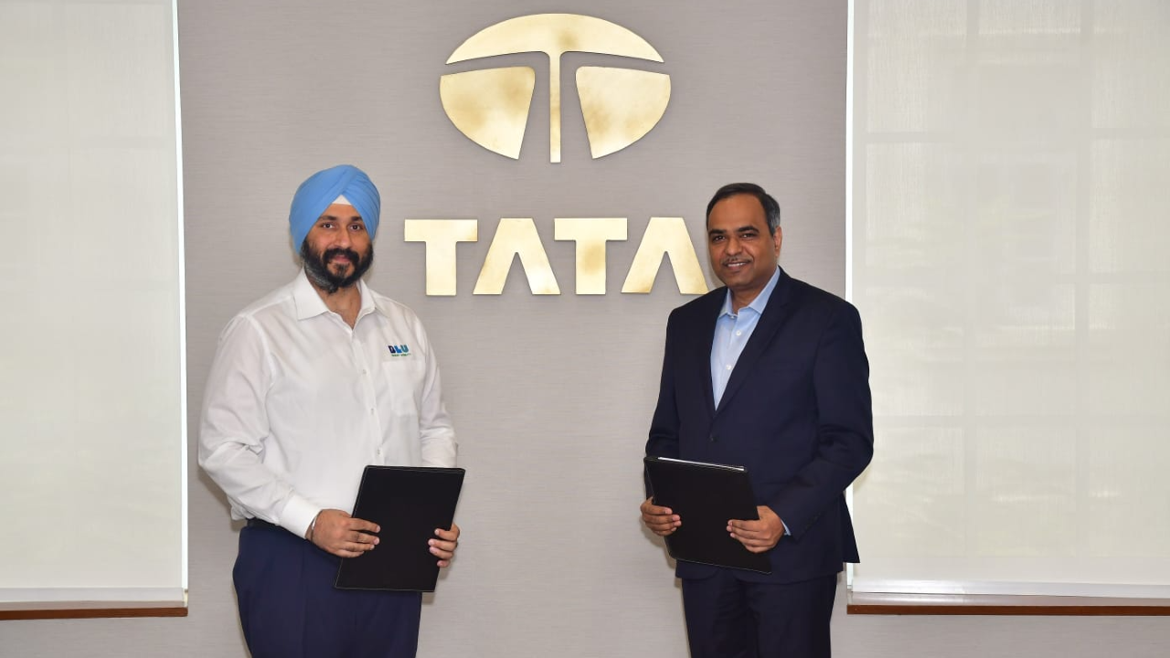 Tata Motors Signs Agreement With BluSmart