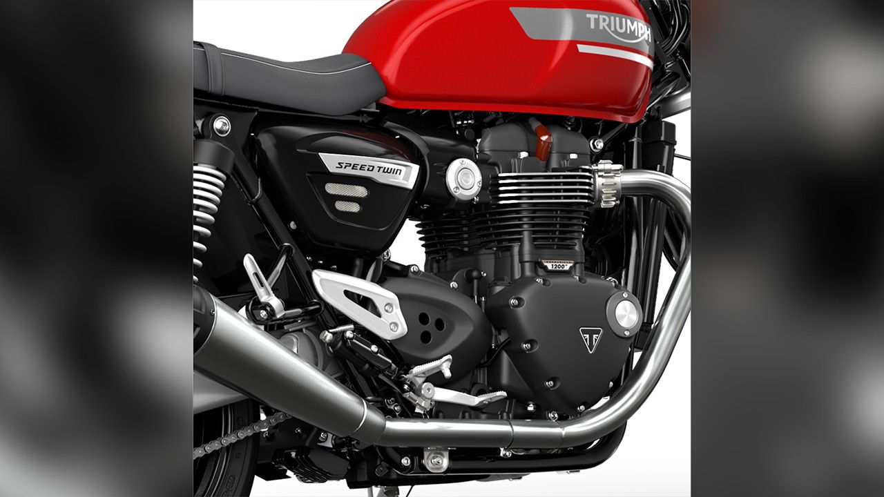 Triumph Speed Twin Variant Feature RTR