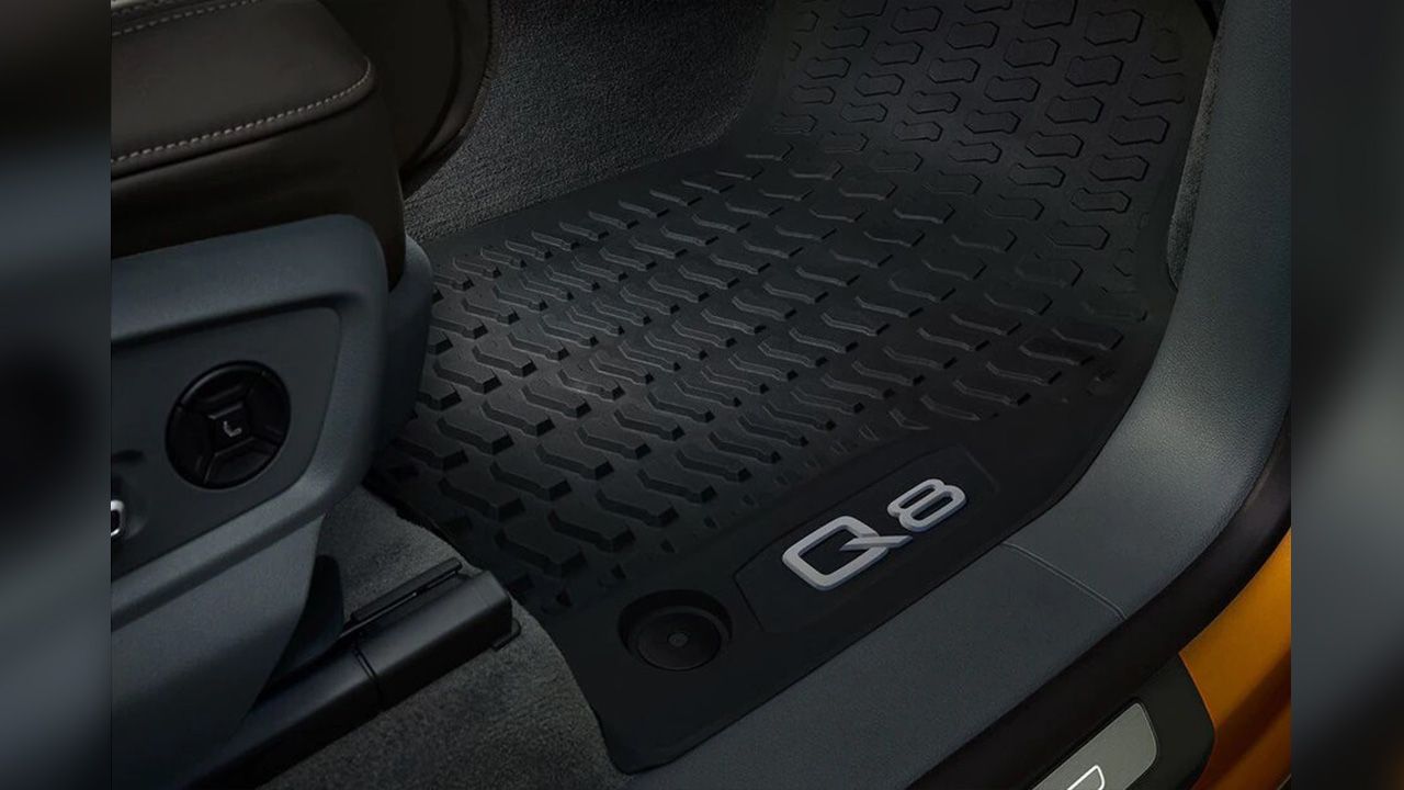 Audi Q8 Floor Mat