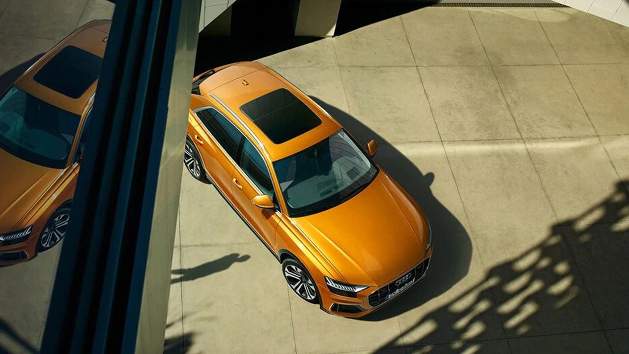 Audi Q8 Top View