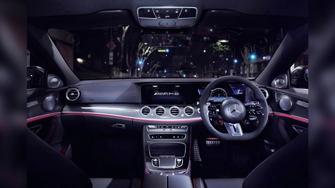Mercedes Benz AMG E53 Full Dashboard Center