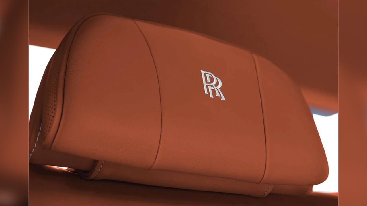 Rolls Royce Phantom VIII Seat Headrest