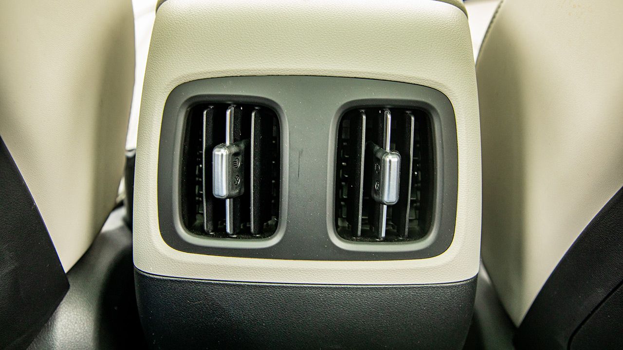2022 Hyundai Tucson AC ventilation