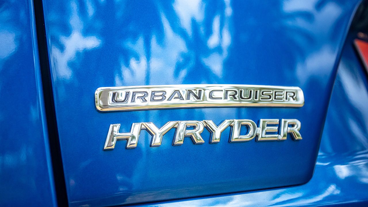 Toyota Urban Cruiser Hyryder Badge