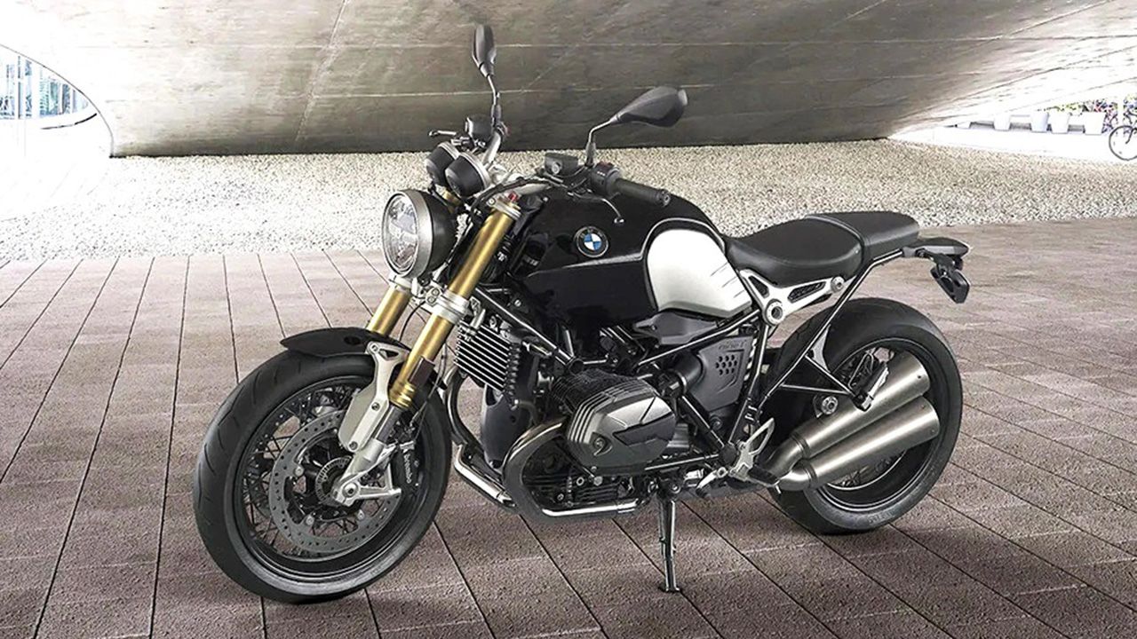 BMW R nineT Front Left View