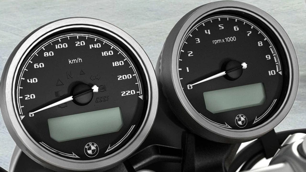BMW R nineT Speedometer
