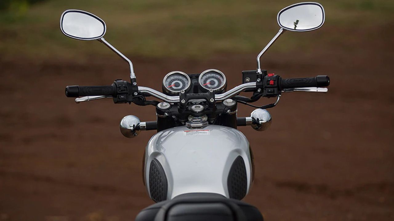 Benelli Imperiale 400 Handle Bar View