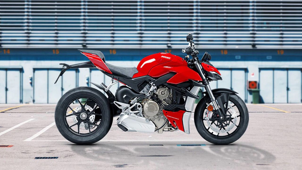 Ducati Streetfighter V4 Right Side View