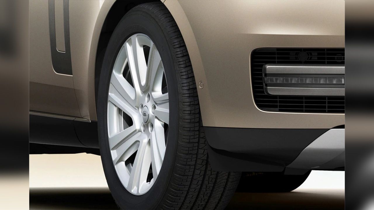Land Rover Range Rover Wheel Arch