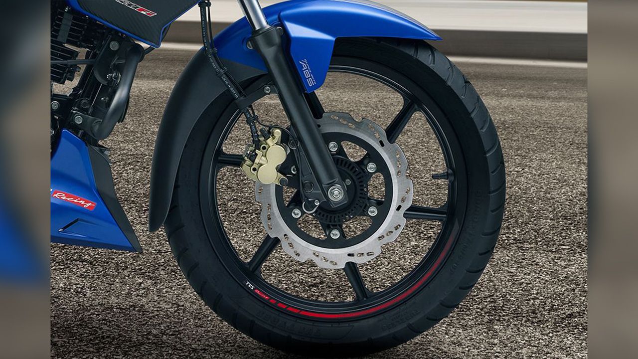 TVS Apache RTR 160 Front Tyre View