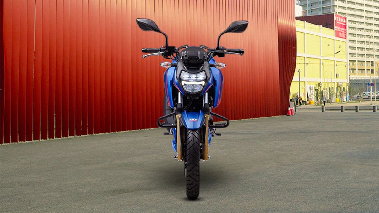 TVS Apache RTR 200 4V Front View
