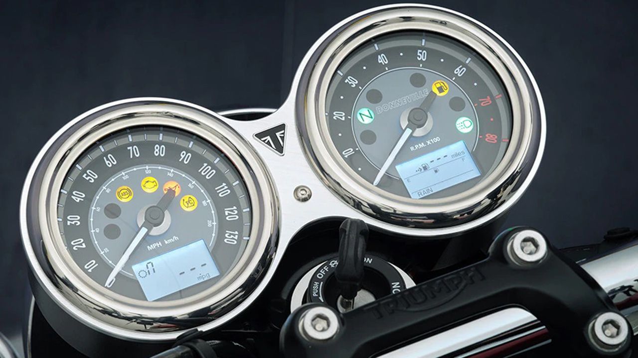 Triumph Bonneville T120 Speedometer