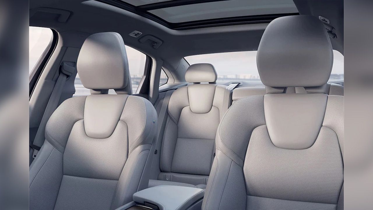 Volvo S90 Door View Of Driver Seat