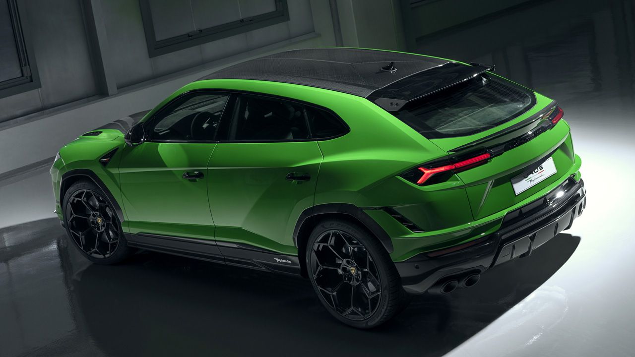 Lamborghini Urus Performante In Green