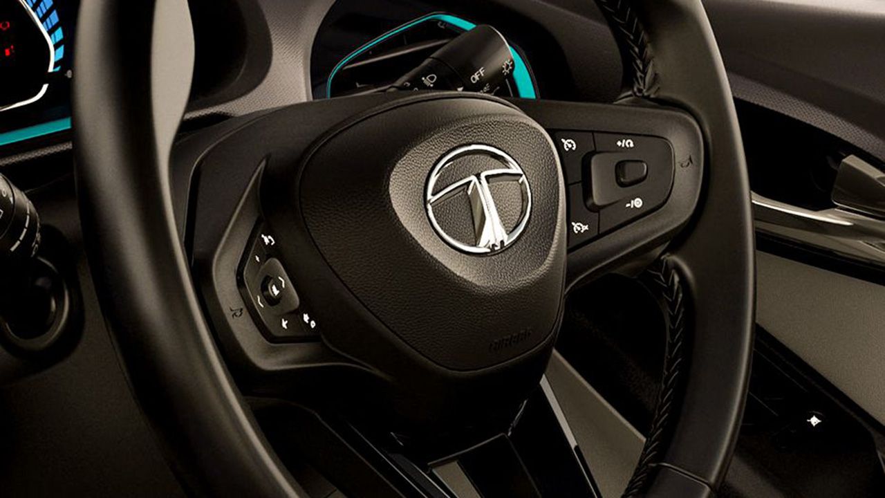 Tata Tigor EV Steering Buttons Left