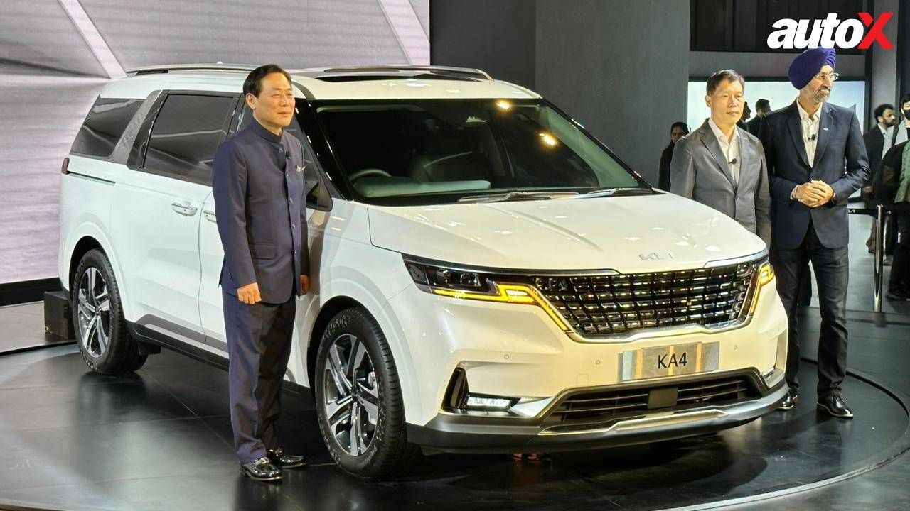Auto Expo 2023: Kia Carnival Showcased in India - Everything You Need To Know