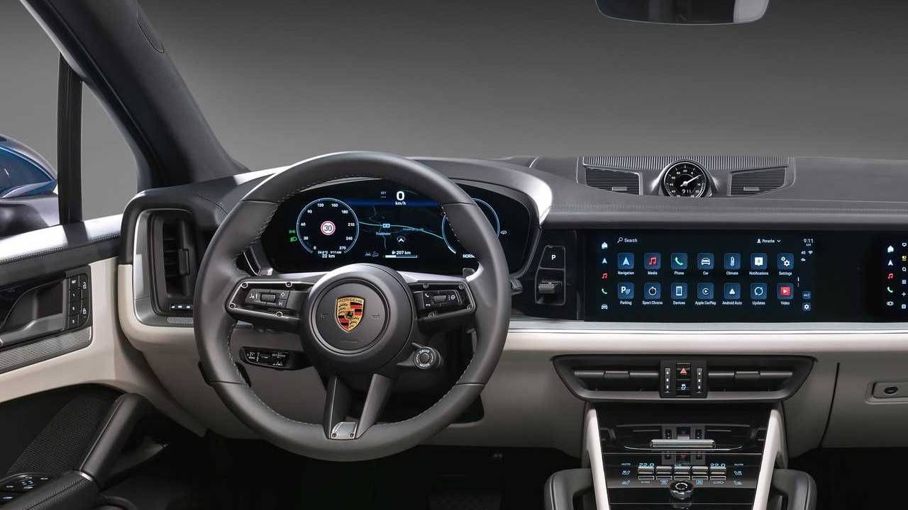 New Porsche Cayenne Facelift Interior