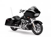 Harley Davidson Road Glide Special Vivid Black Chrome Finish