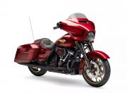 Harley Davidson Street Glide Special Heirloom Red Fade