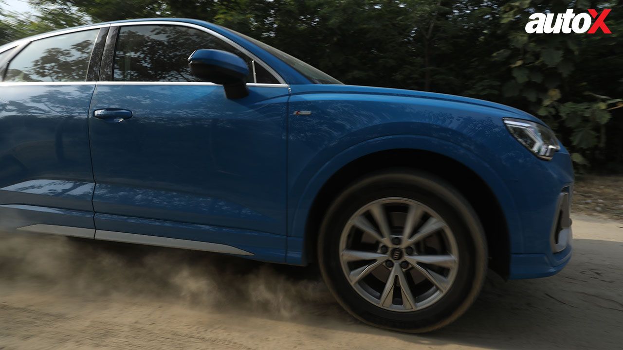 Audi Q3 Sportsback side profile dynamic