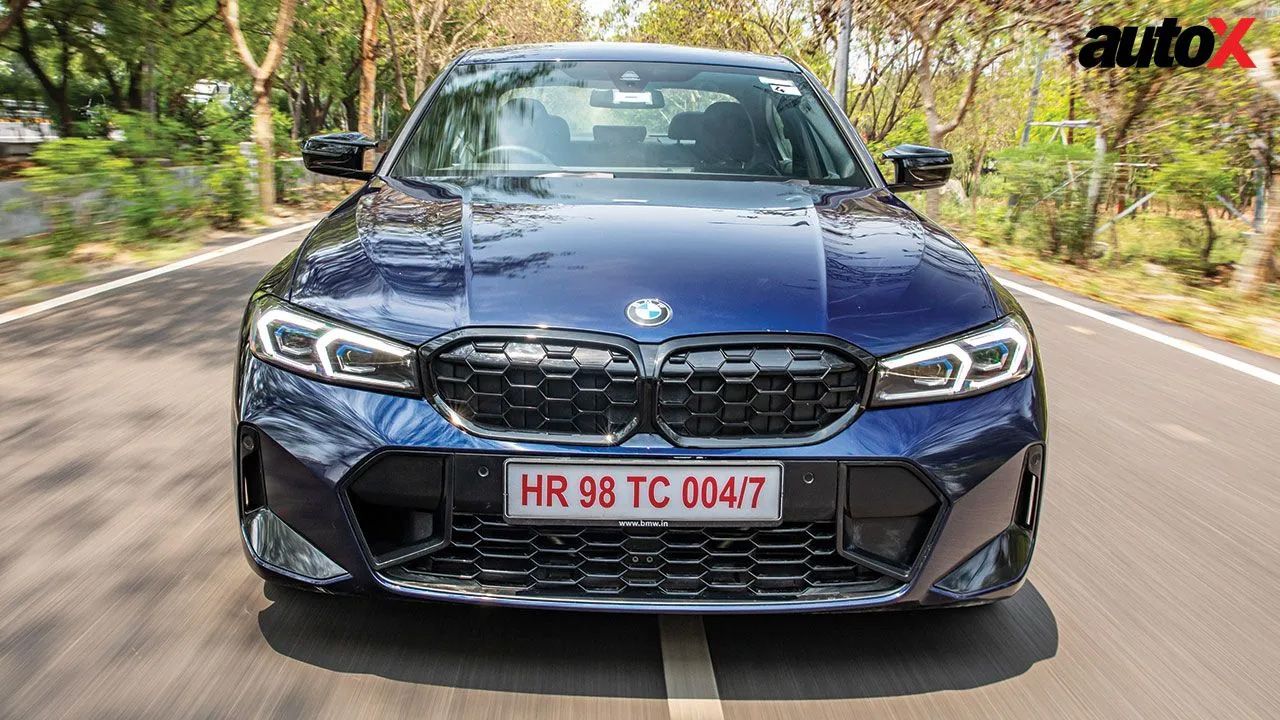 BMW M340i Front View2