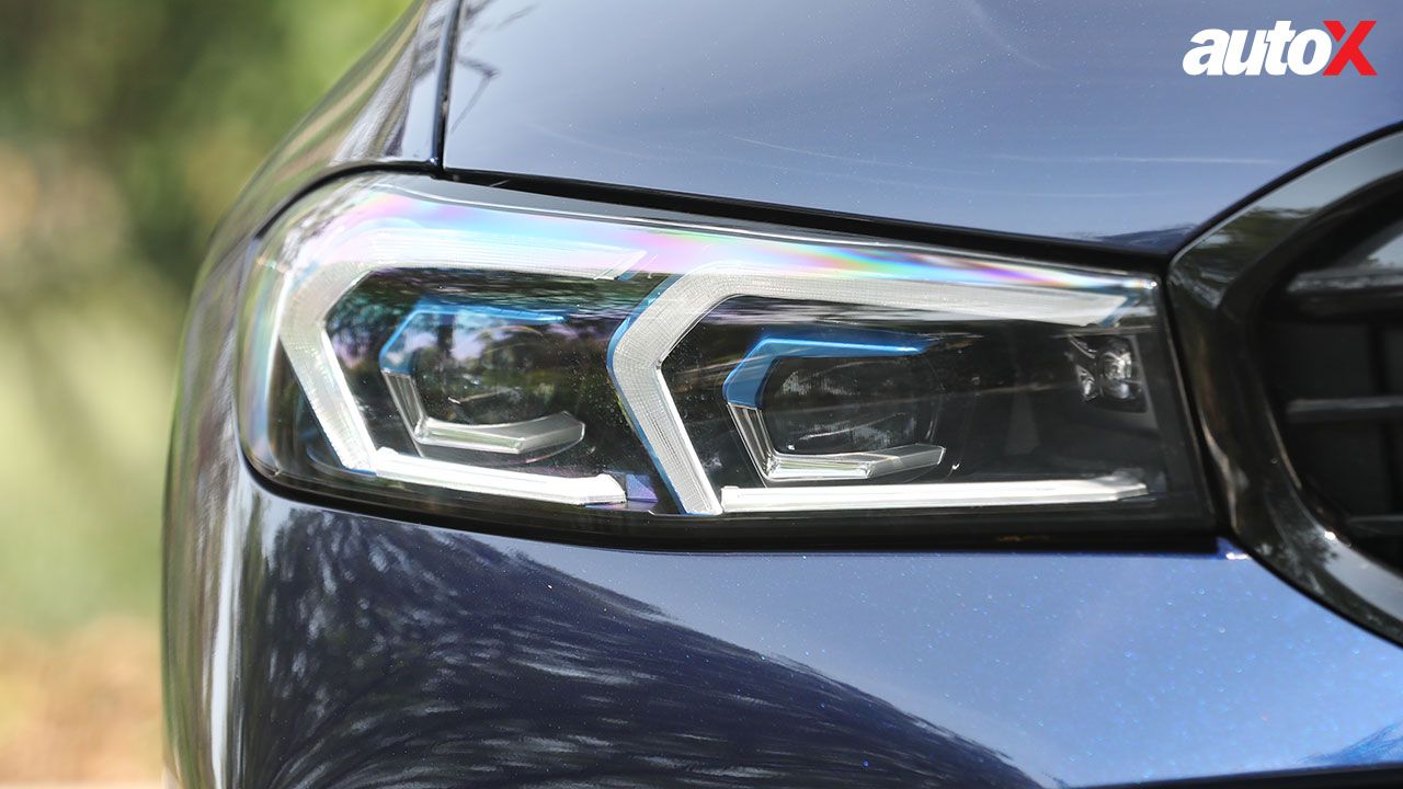 BMW M340i Headlight