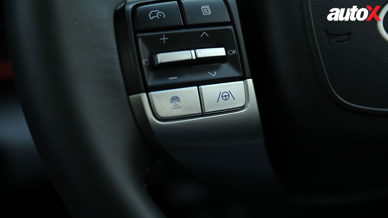 Hyundai Verna Left Steering Mounted Controls