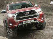 Toyota Hilux Motion View 15 