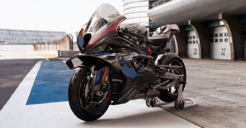 BMW M 1000 RR front