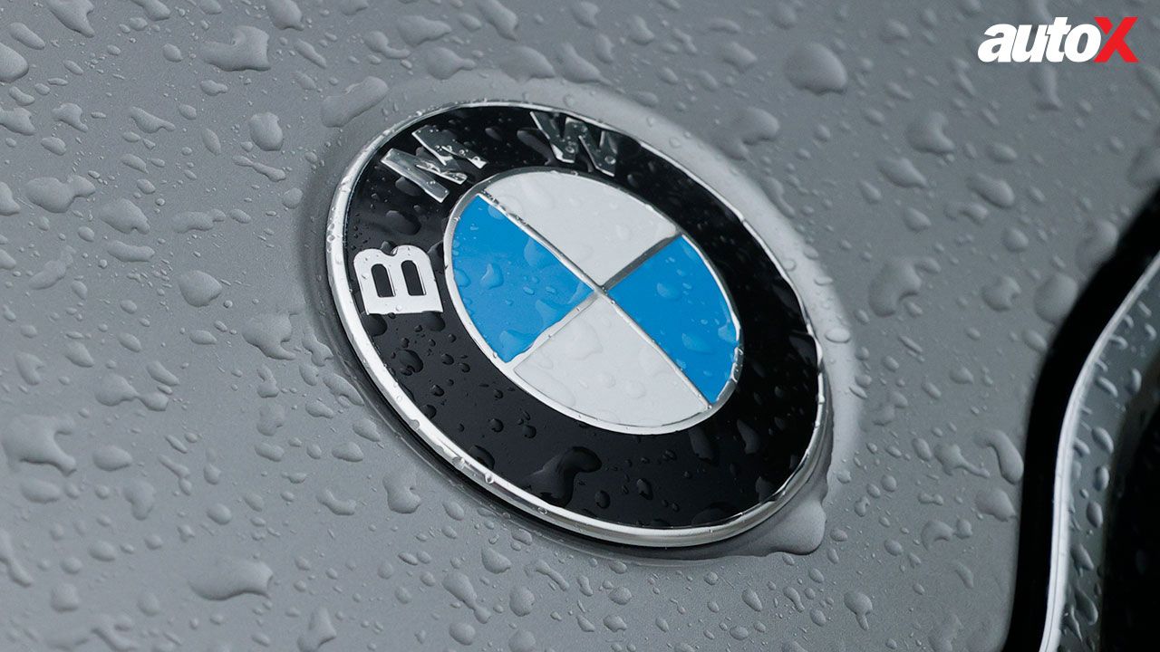 BMW X1 BMW Logo