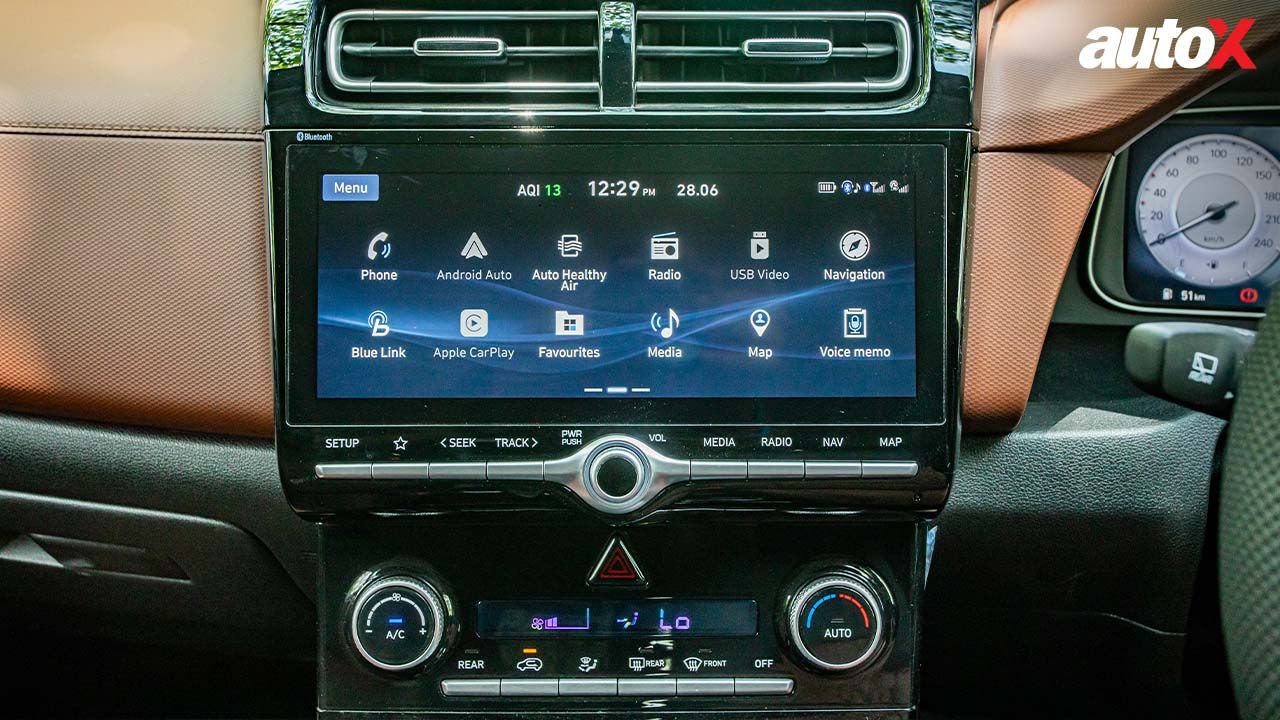 Hyundai Alcazar Infotainment System
