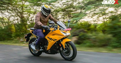 Bajaj Pulsar RS 200 On Road Price in Vizianagaram & EMI Calculator