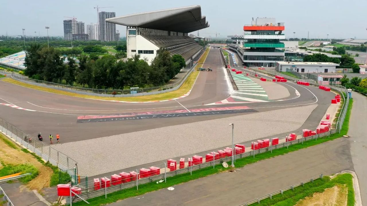 Attending MotoGP Bharat GP? Make Sure Not to Carry These Items to Buddh International Circuit