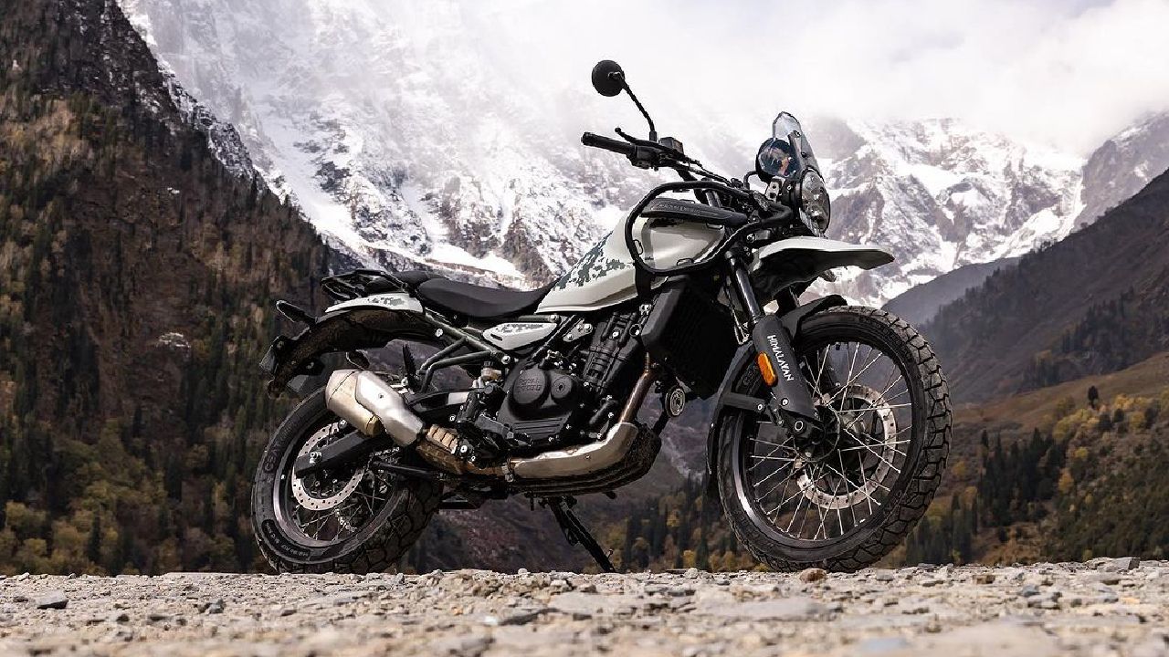 Royal Enfield Himalayan vs Yezdi Adventure Spec Comparison: Which One Should You Buy?
