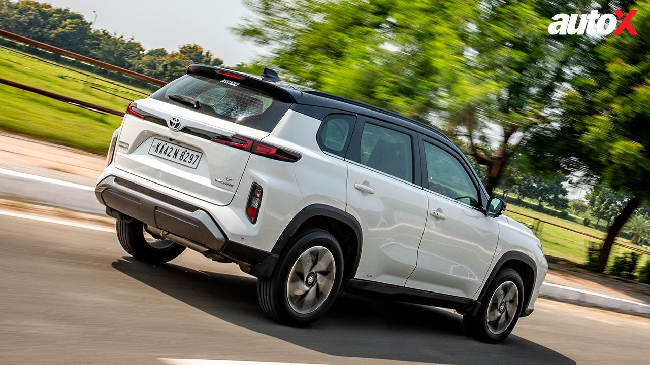 Toyota Hyryder Waiting Period Reaches up to 14 Months in India