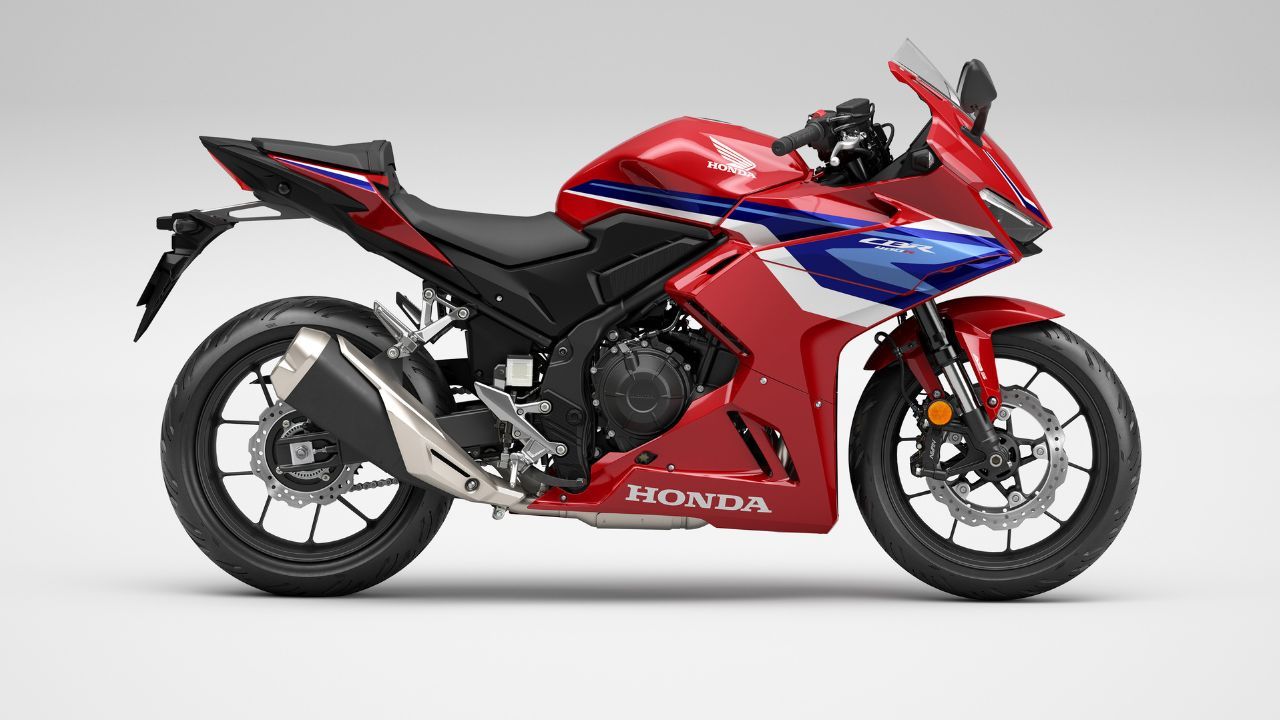 2024 Honda CBR400R Launched in Japan with Traction Control and More, Priced Equivalent of Rs 4.77 Lakh