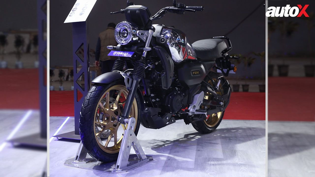Bharat Mobility Expo: Yamaha FZ-X Chrome Edition Breaks Cover, Gets Two Colour Options