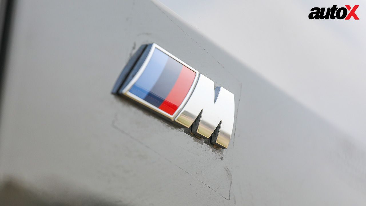 BMW X7 Badge