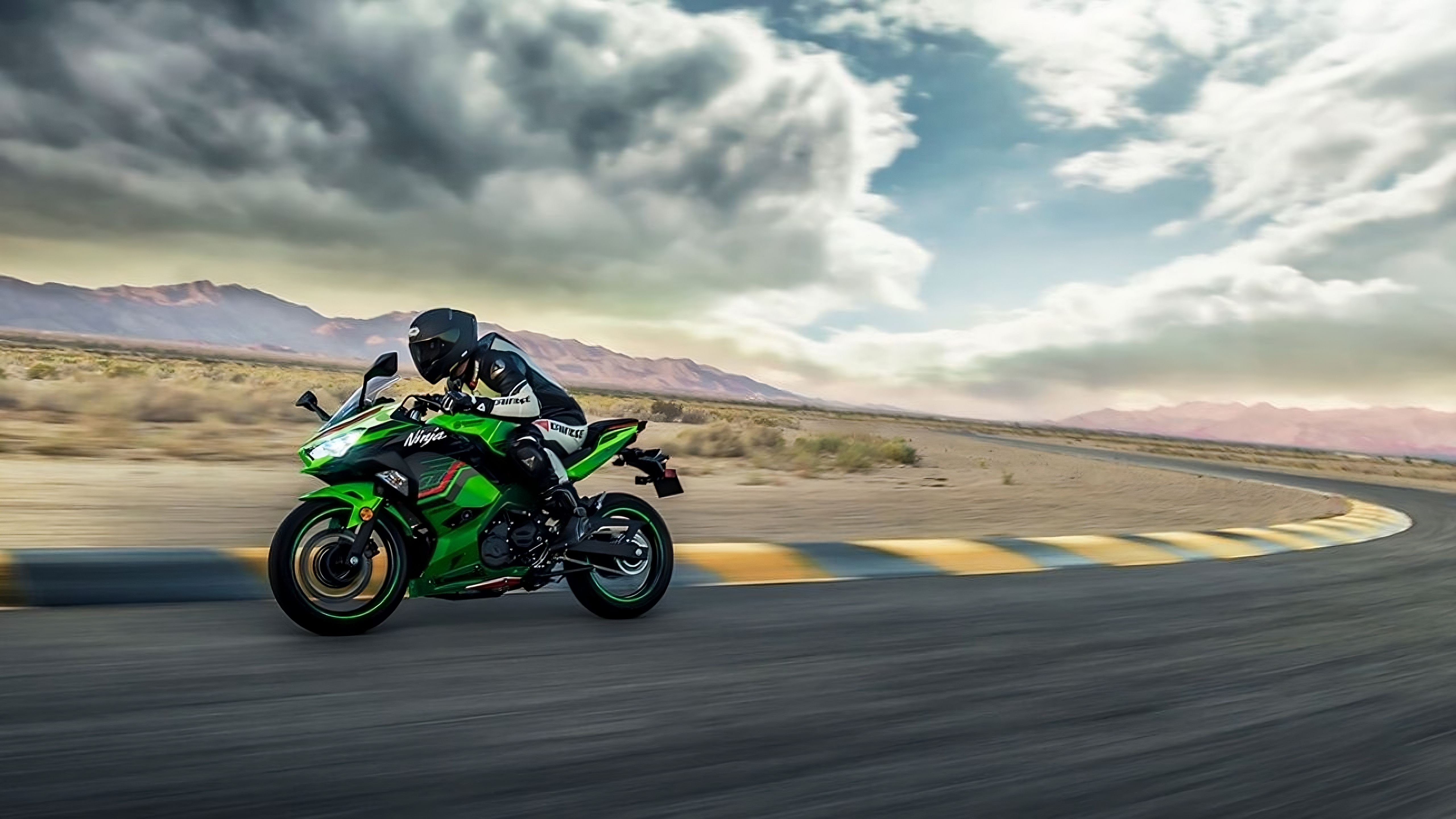 Kawasaki Ninja 400, Vulcan S and More Get Discounts of up to Rs 60,000 in March