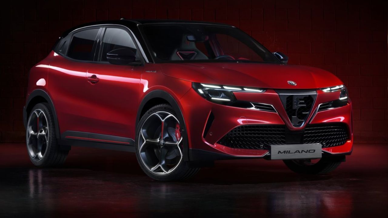 Alfa Romeo Milano SUV Globally Unveiled as Brand's First-Ever EV