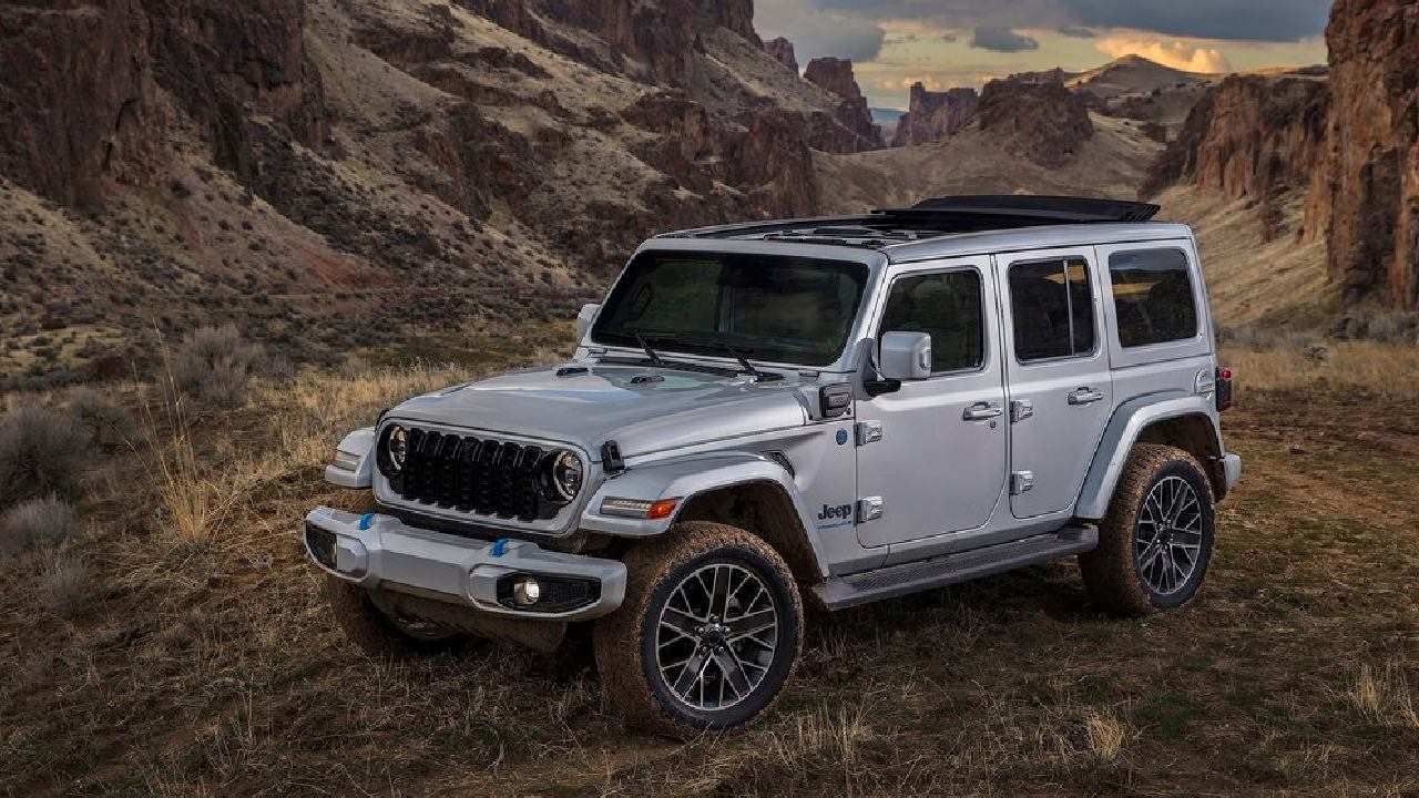 Jeep Wrangler Facelift to be Launched in India on April 22: Here's What to Expect