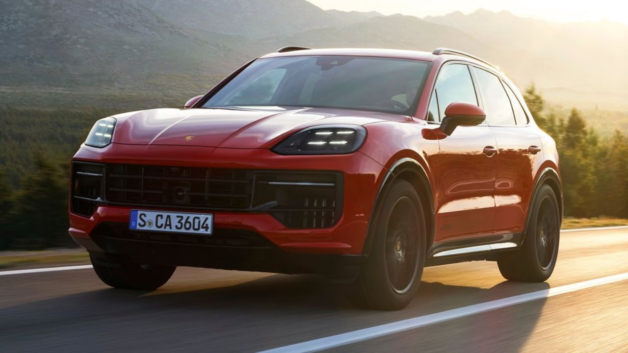 2025 Porsche Cayenne GTS Prices Announced for Global Market, Gets New Standard Features