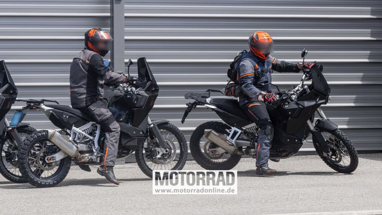 KTM 990 Adventure Spotted Testing