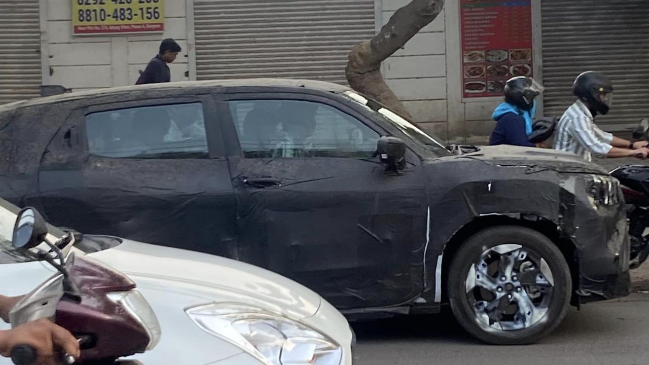 Maruti Suzuki EVX Spied Testing